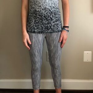 COPY - Lululemon Capri pants